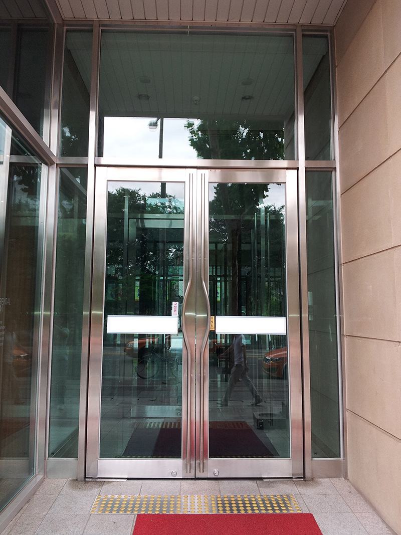 不銹鋼防火玻璃門06